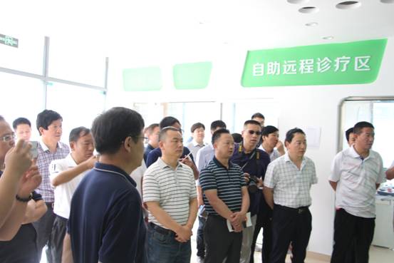 https://news.xidian.edu.cn/__local/C/FA/AD/281D5B09205E152D99731F59BED_1327C893_653D.jpg